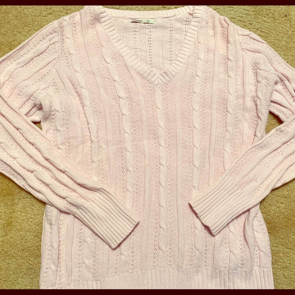 Women’s Old Navy light pink cable knit sweater